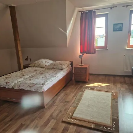 Villa Czerwony Dworek