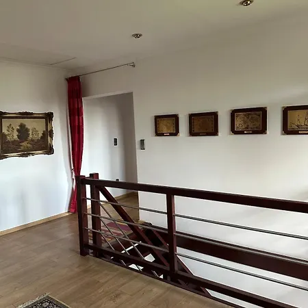 Czerwony Dworek Villa *